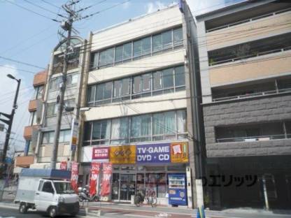 カワミビル（テナント）外観写真1