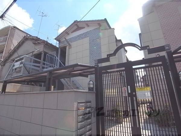 012745の外観写真