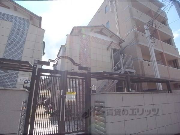 012801の外観写真