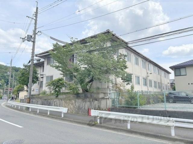 北白川学生ハイツ外観写真1