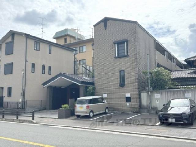 ピアレス円勝寺外観写真3