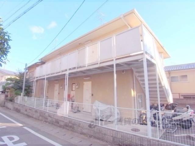 ファミーユ蓮花寺外観写真2