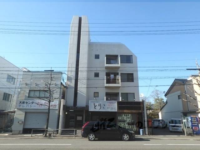 シャトーイトー外観写真2