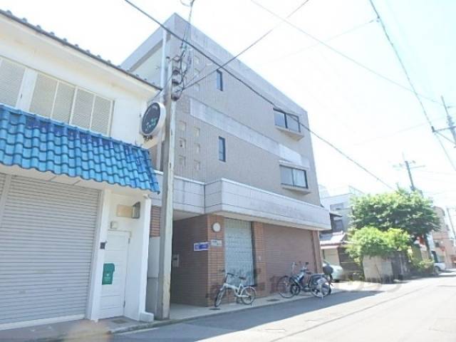 アミティ北白川外観写真2