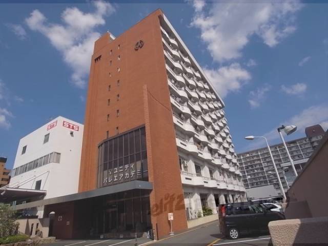 グリシーヌ京都西京極外観写真1