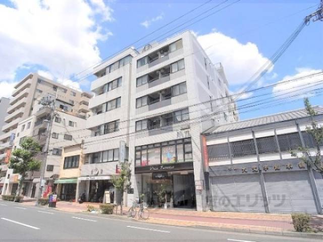 ヴィラ・ツインクルタカダビル外観写真1