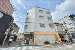 ロッソ鳥清外観写真