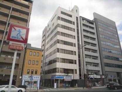 トミタビル外観写真1