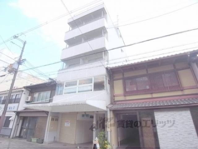 吉田マンション外観写真1