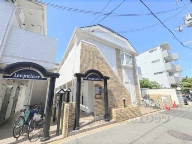 レオパレス西院第２外観写真1