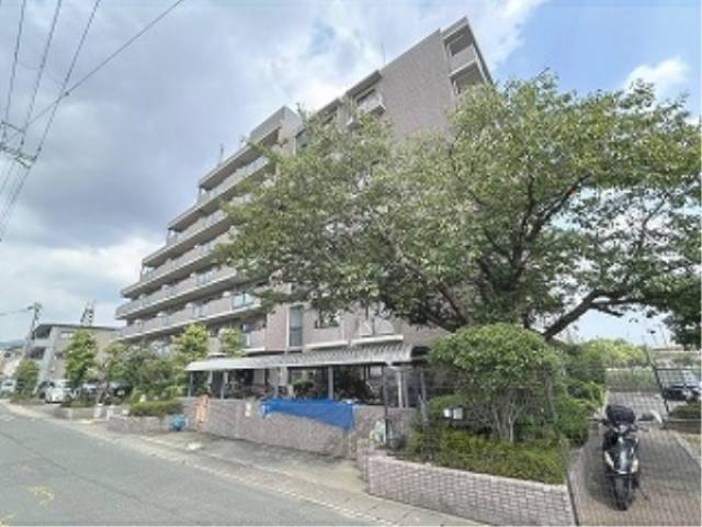 グランドゥール太秦外観写真2