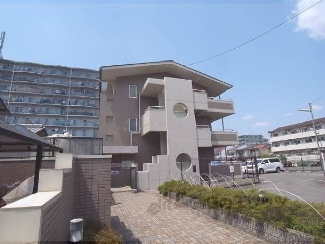 レジデンス伏見外観写真3