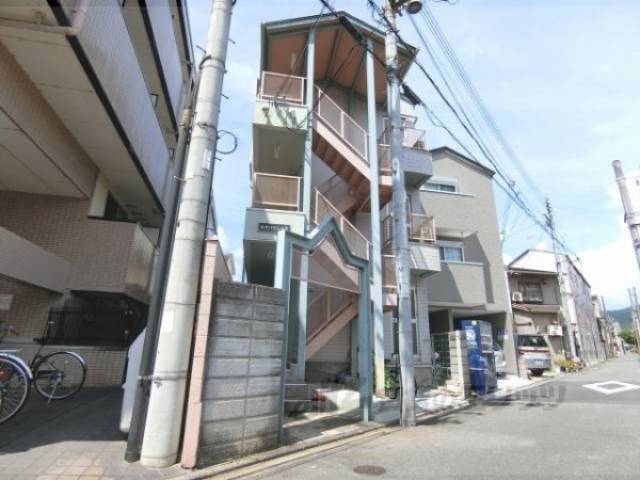 ネオハイム出町　外観写真1