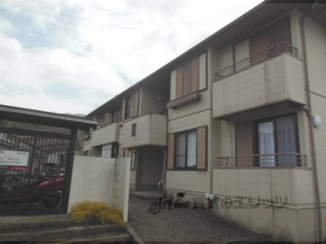 ガーデンハイツ花園外観写真1