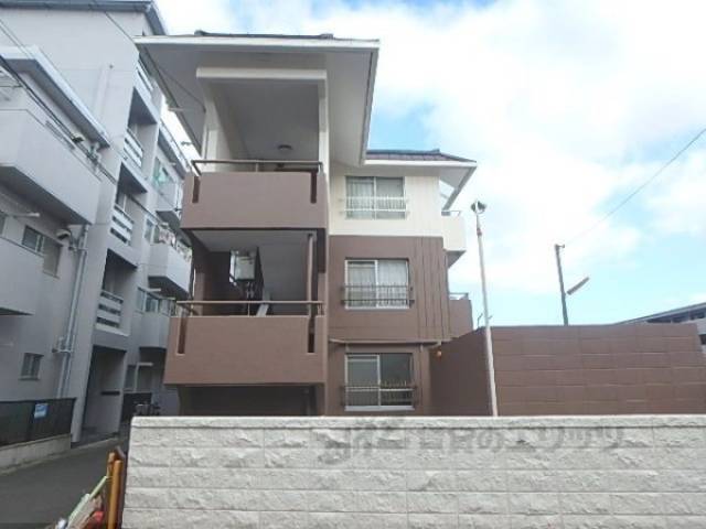 メゾン嵯峨の道外観写真2