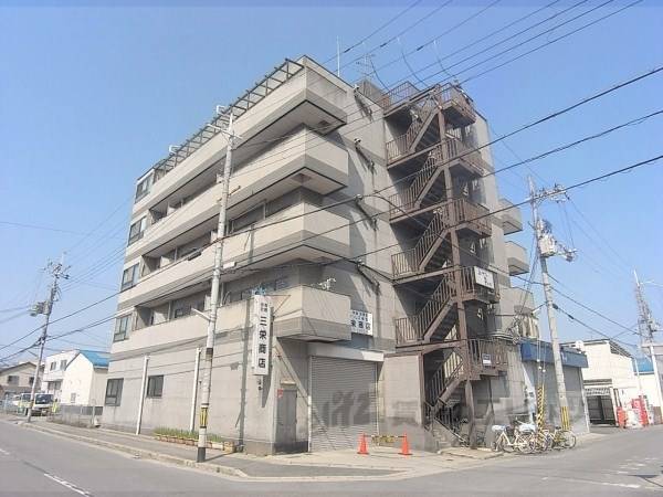 014080の外観写真