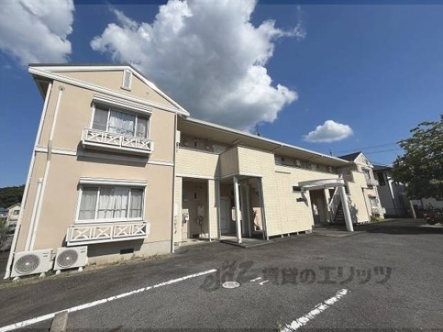 草川ハイツ３外観写真1