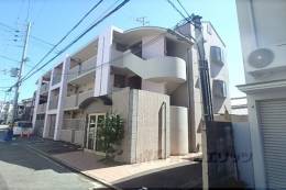 テル・サーティーン外観写真