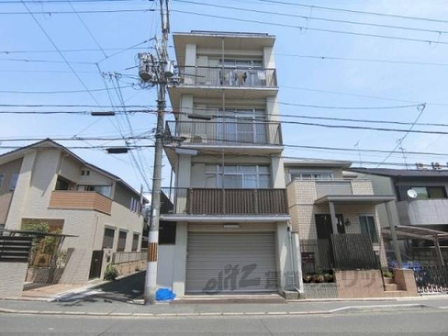 ウエストヴィレッジ外観写真2