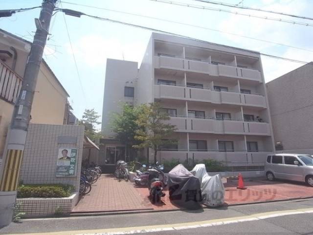 コーポコルムス外観写真1