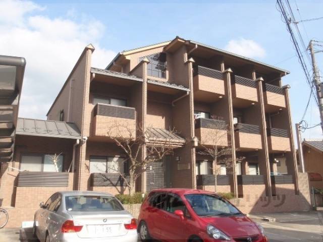 コートラファエル外観写真1