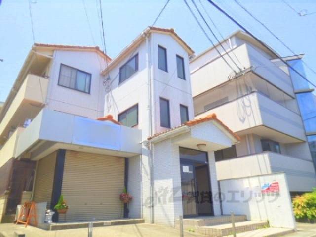 Ｈ－１フラット外観写真1