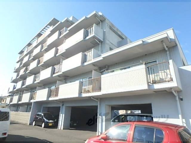 メゾンたつみ外観写真2
