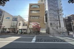 レーベン早川１外観写真