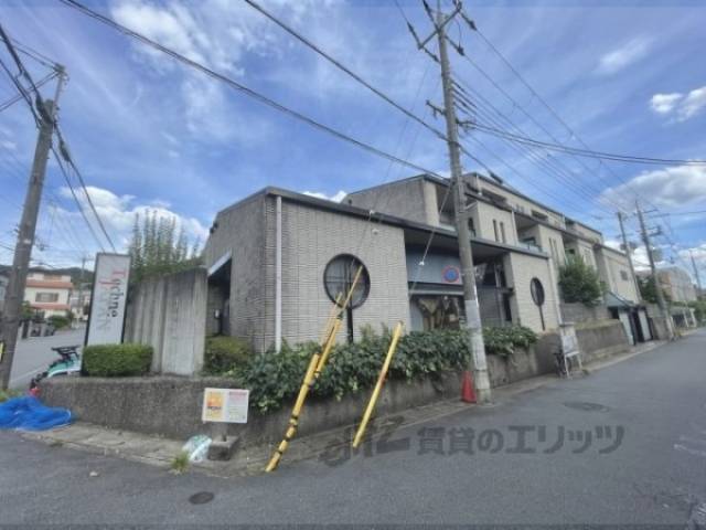 マンション花の木外観写真1