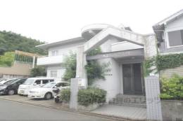 ロイヤルコテージ尊上院外観写真