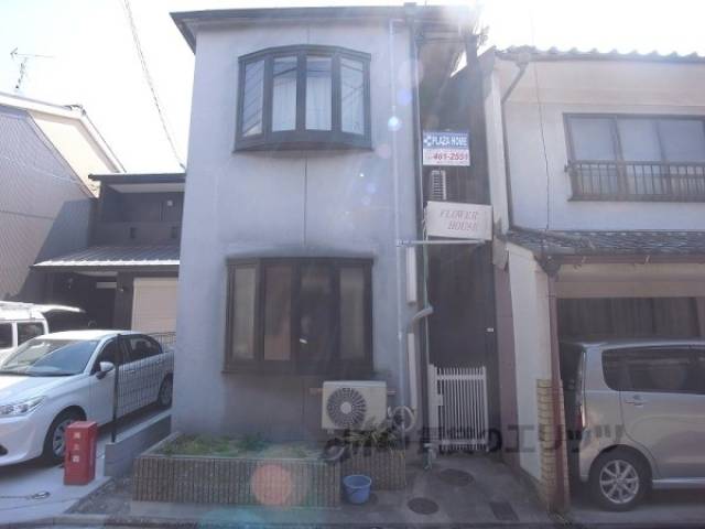 フラワーハウス外観写真1