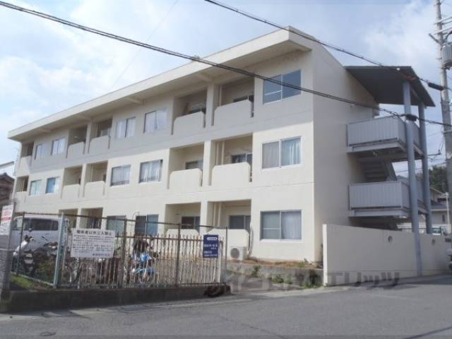 マンション桂風外観写真1