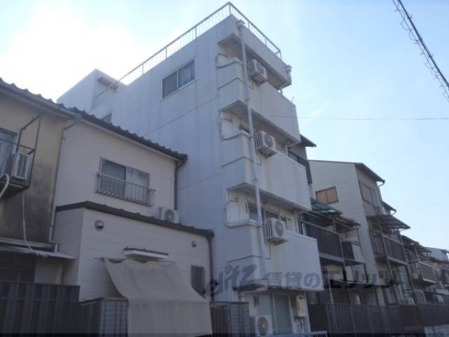 ヴィラ羽束師外観写真2