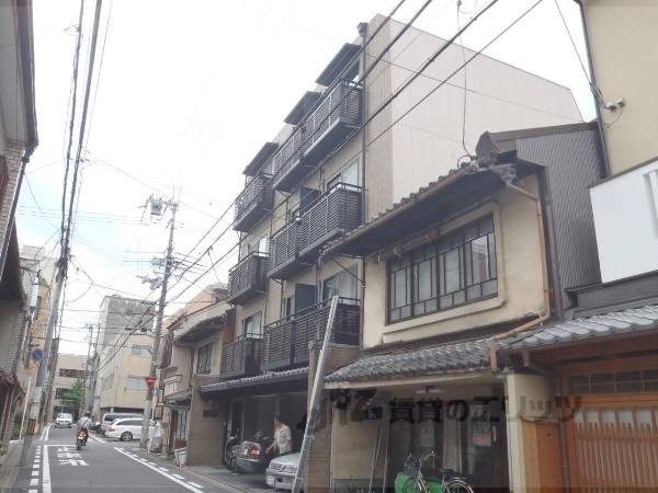 015618の外観写真