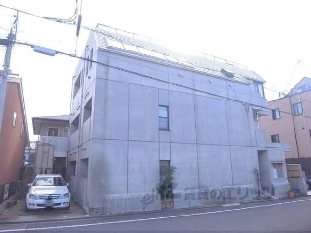 メゾン・ドゥ・ブーシェ衣笠外観写真2