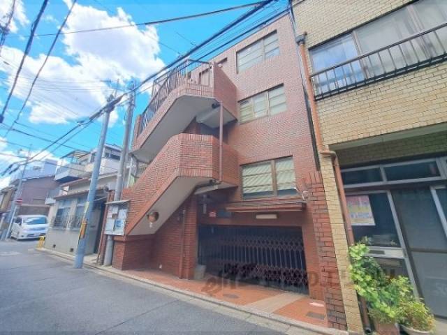 ハイツチェス外観写真1