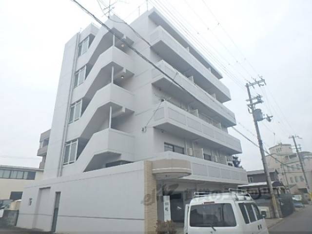 エスポワール里西外観写真1