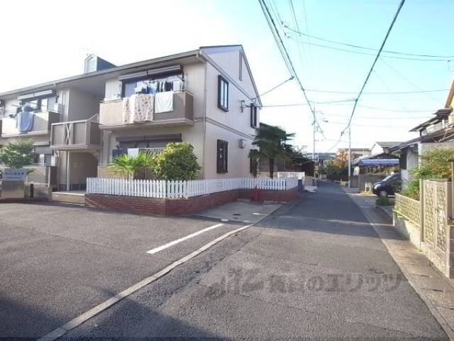 ＲＥＣＲＥ淀木津外観写真3