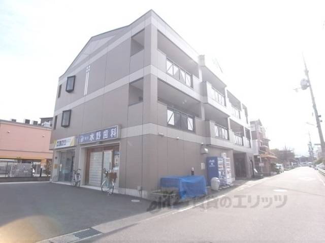 プリベール上桂外観写真3