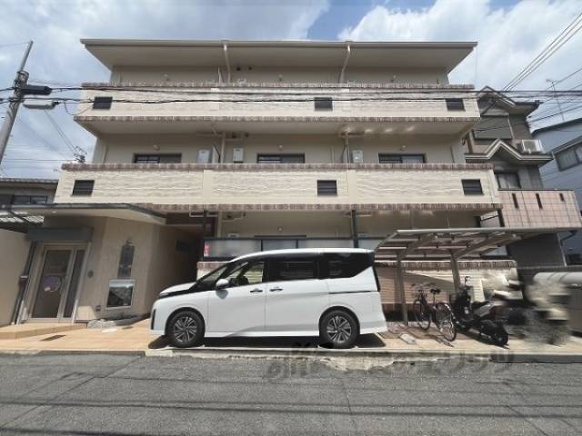 マーメゾン山科外観写真1