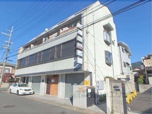 小倉マンション外観写真1