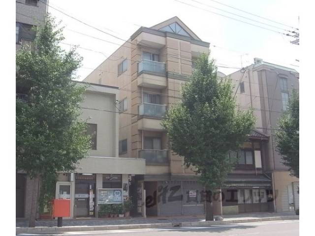 ＲＥＶＥＲＹ朱雀外観写真3