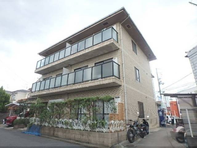 ハイツ平和２外観写真1