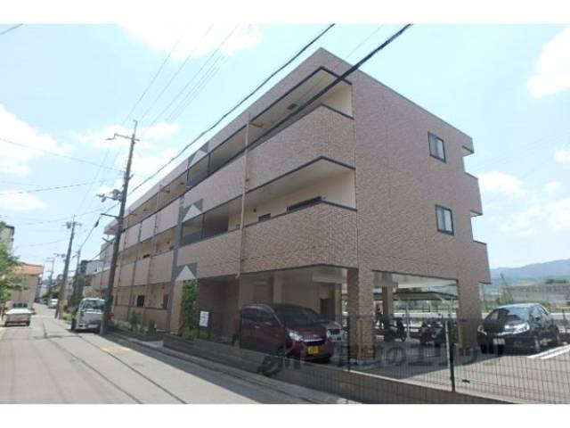 シャルマングレーヌ外観写真2