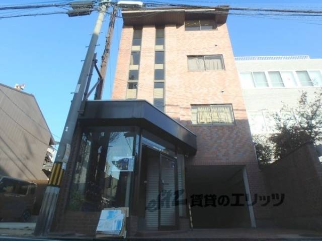 ツリキマンション外観写真1