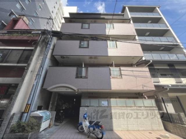 サンシャイン烏丸外観写真2