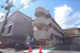 フィルビテッツア高野外観写真