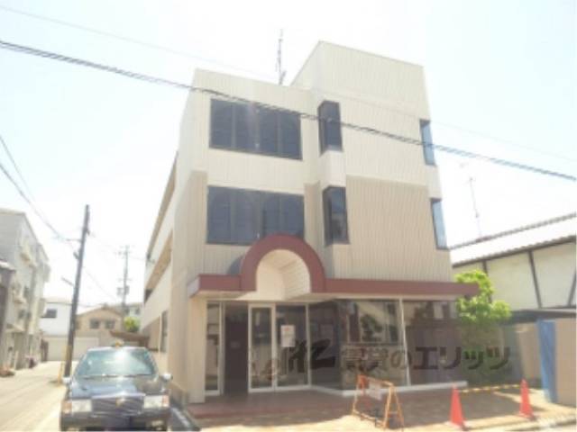 シャトレ森田外観写真3