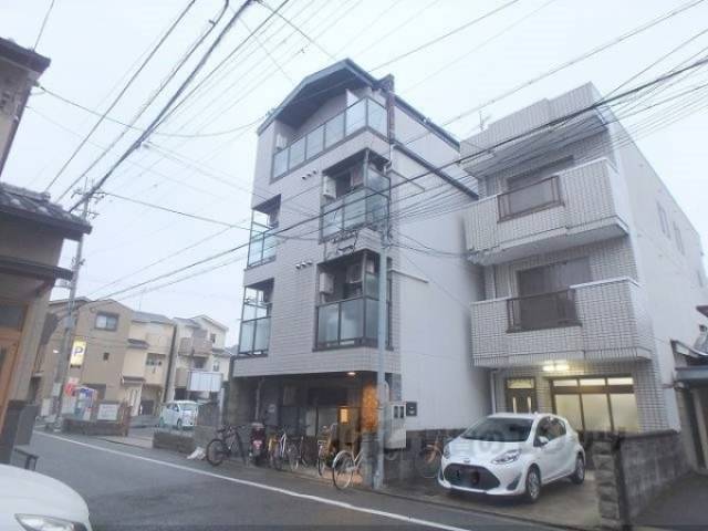 サンシャイン西院外観写真1