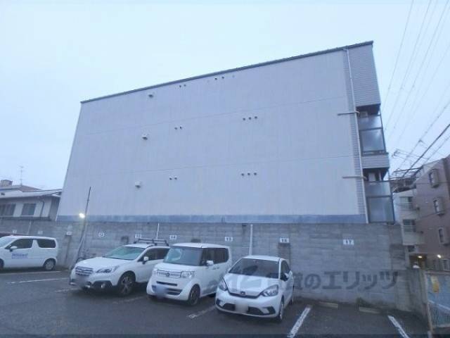 サンシャイン西院外観写真3